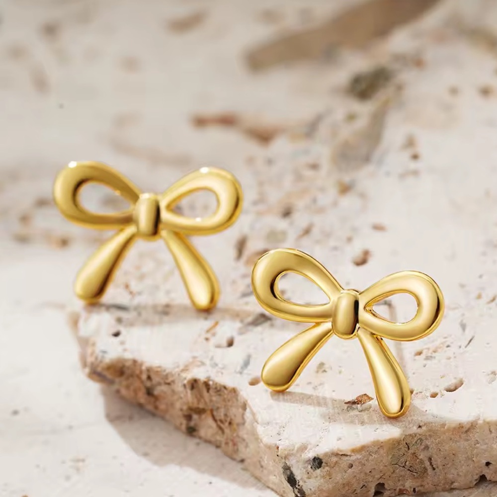 Small 10mm Gold Bow Stud Earrings Minimalist Jewelry